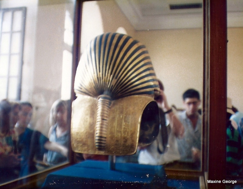 Back view of gold mask of Tutankhamen